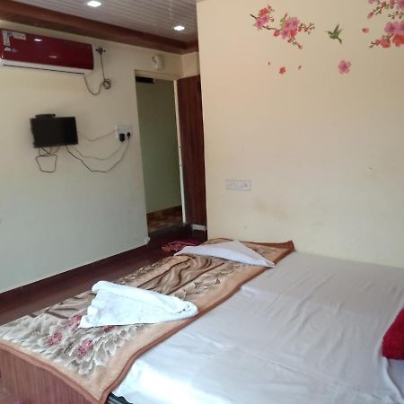 New Natraj Hotel Chikhaldara Ngoại thất bức ảnh