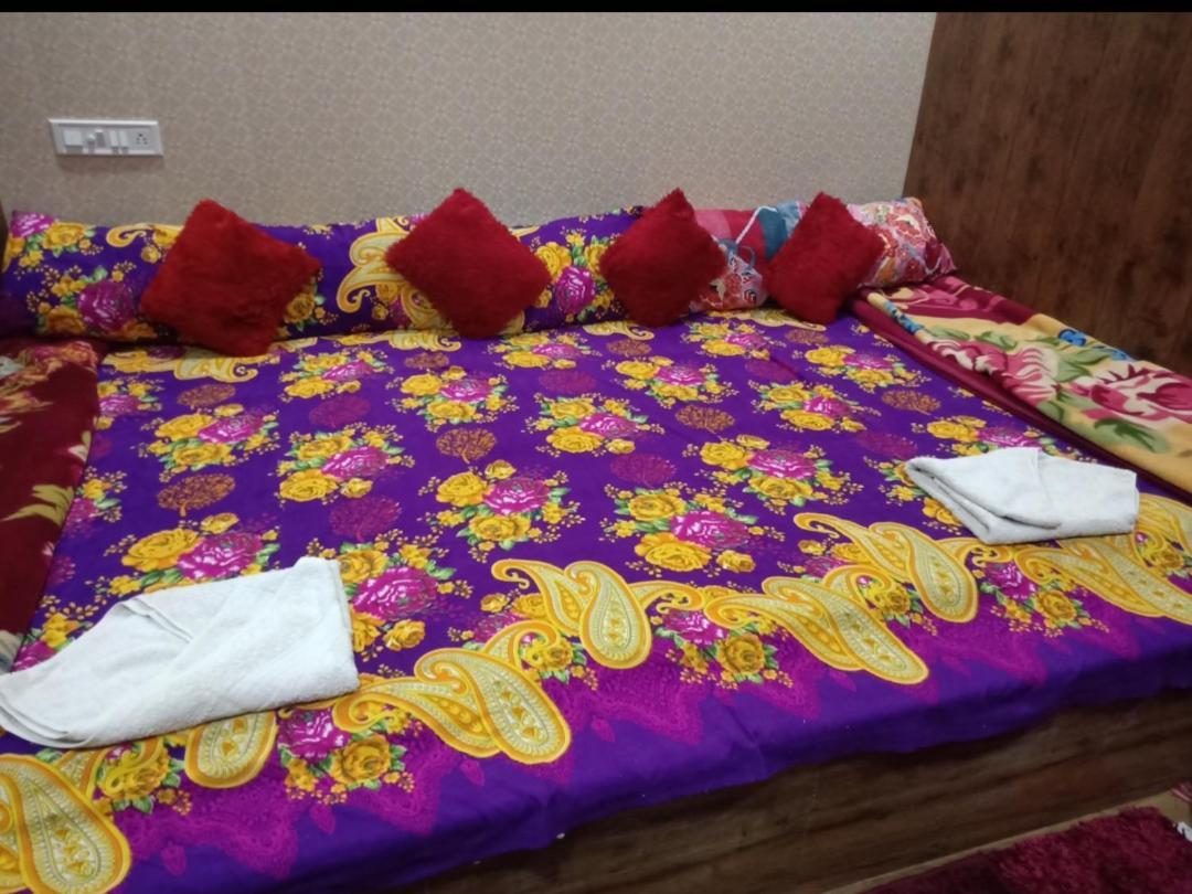 New Natraj Hotel Chikhaldara Phòng bức ảnh